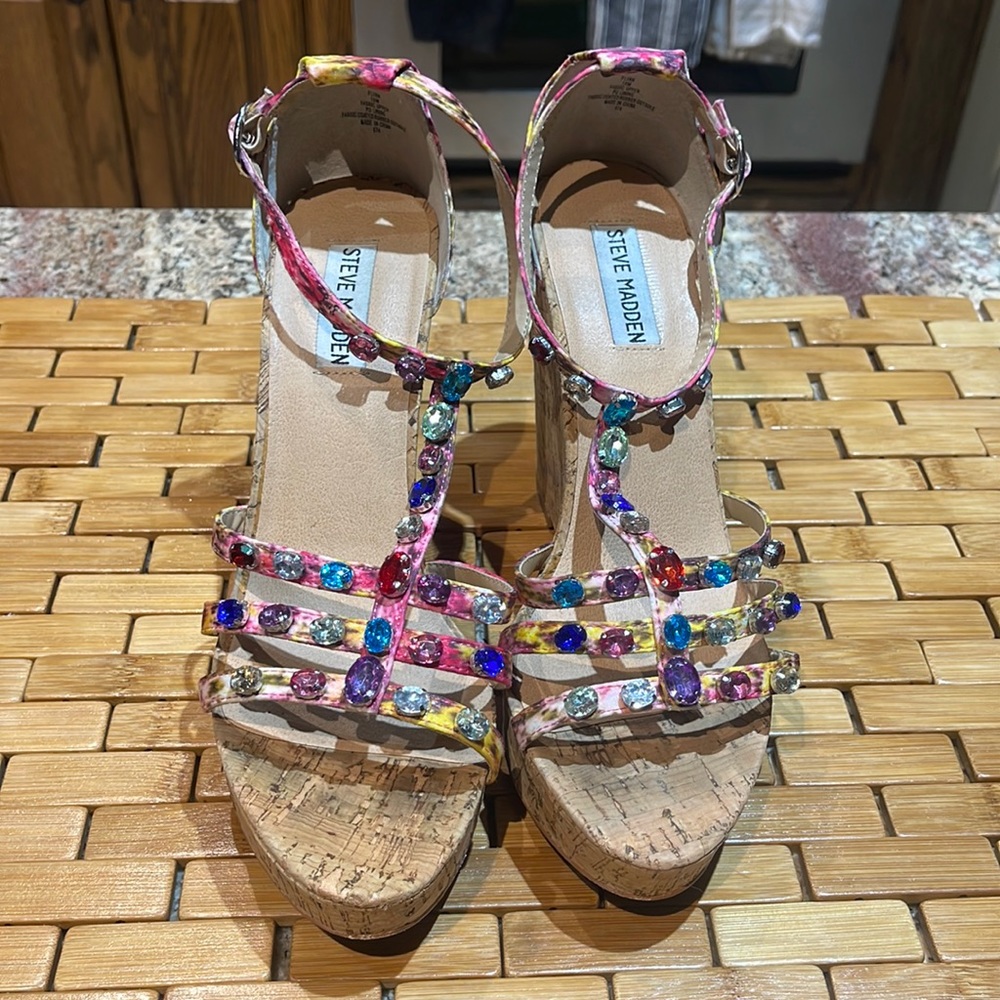 Steve Madden bejeweled wedge shoes